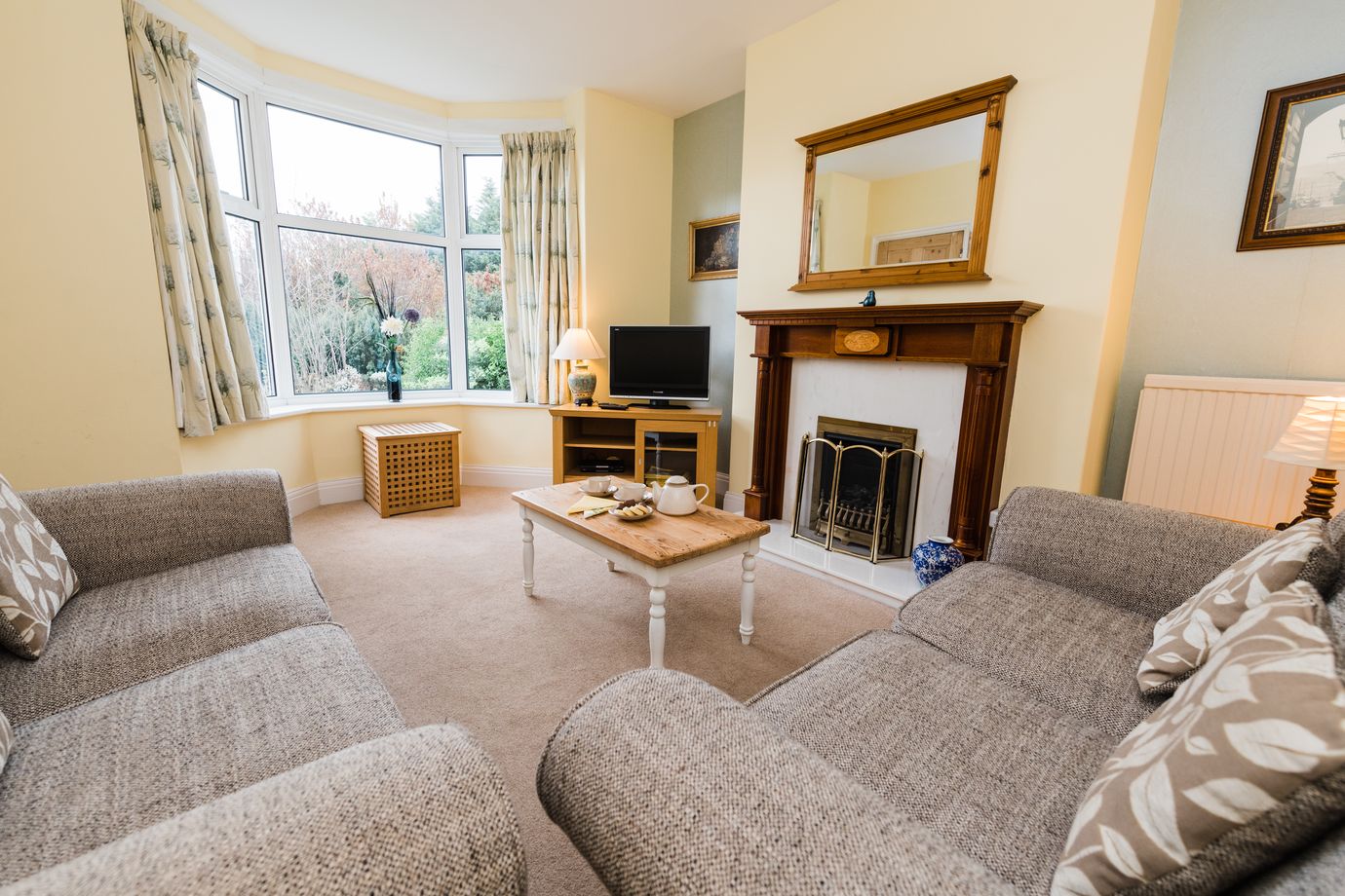 Lisnacrieve - Robin Hood's Bay 00328.jpg