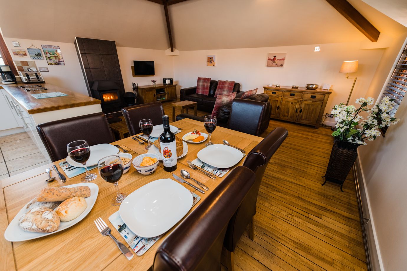 The Warehouse - Robin Hood's Bay 00551.jpg